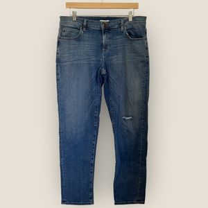 Eileen Fisher Slim Distressed Jeans (10)
